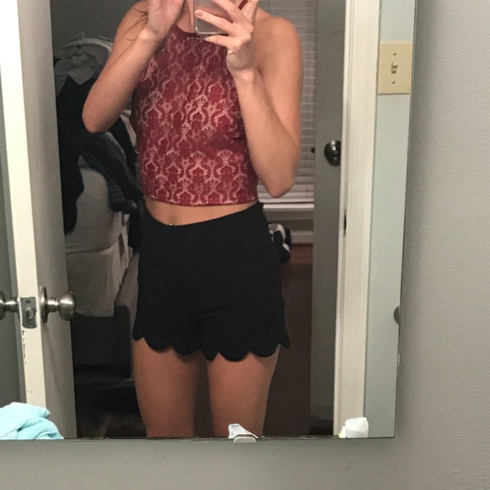 Maroon crop top
